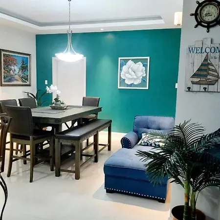 Honeycove Escape Vacation Home Stay